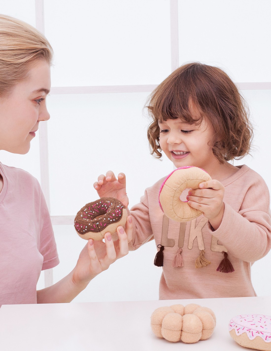 Текстилни понички за игра