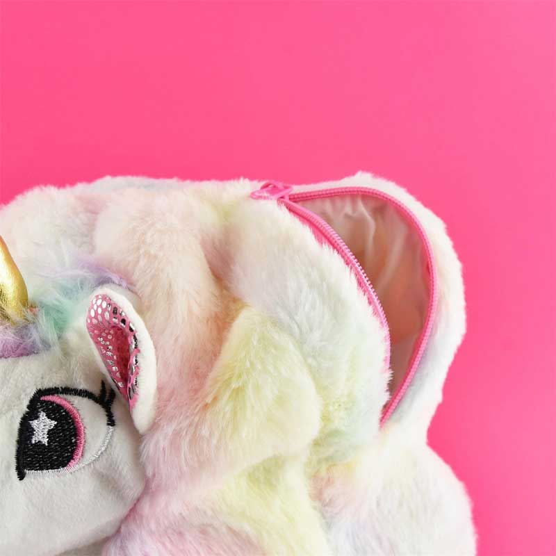 3D детска раничка за момиче "White Unicorn"