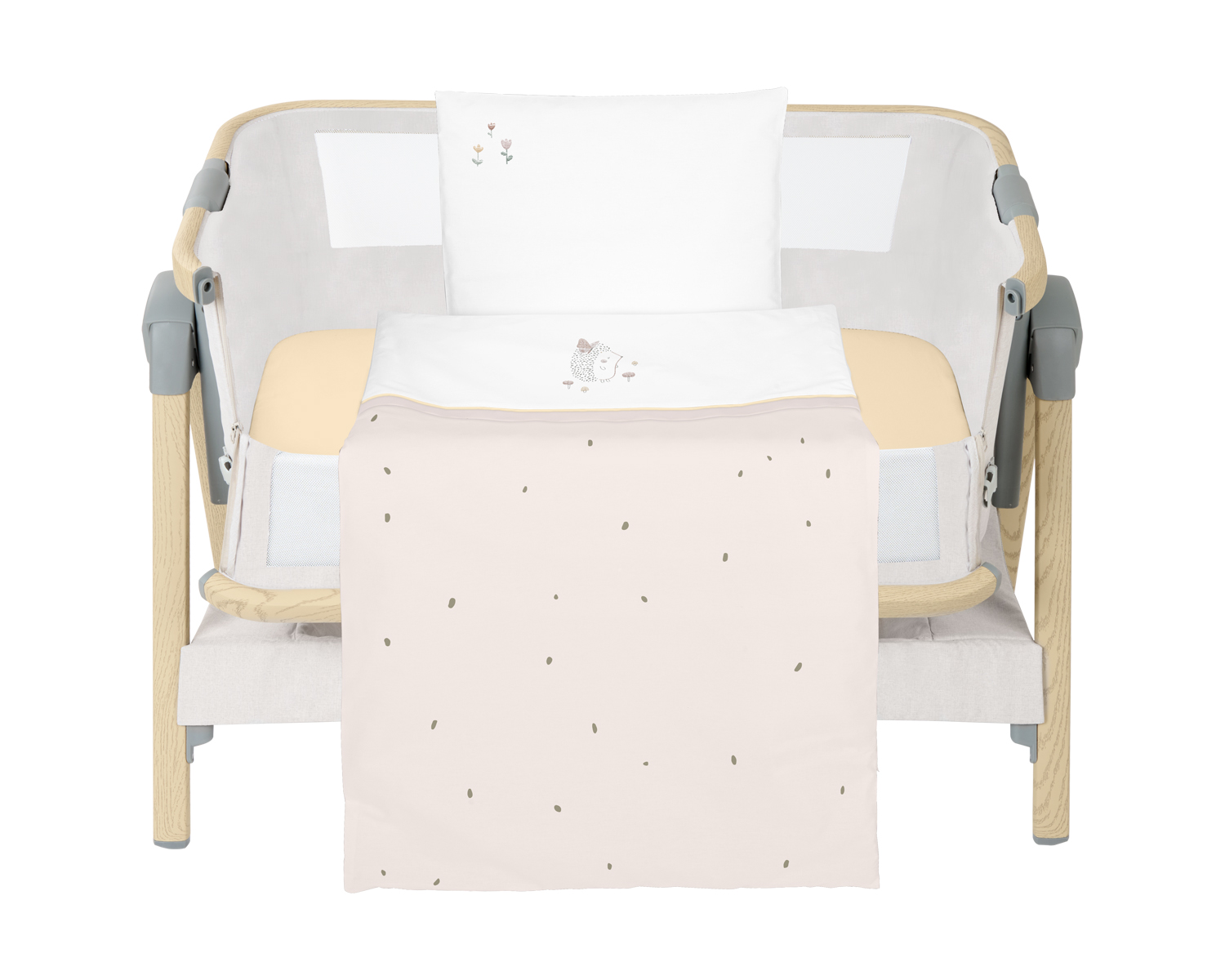  • Мек и нежен бебешки спален комплект