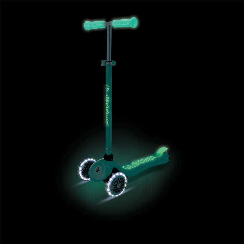 Детска тротинетка със светещи колела PRIMO PLUS GLOW LIGHTS, ментов цвят - Image 5